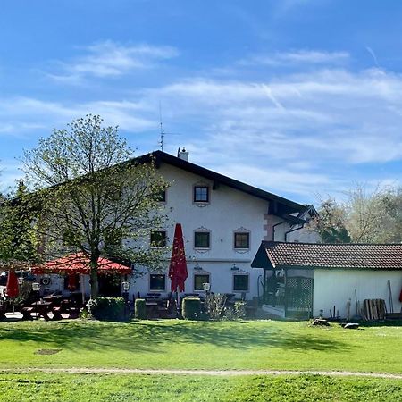 Gasthaus Zur Post Breitbrunn am Chiemsee Buitenkant foto